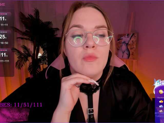 Live sex webcam photo for MirraAmi #277843042