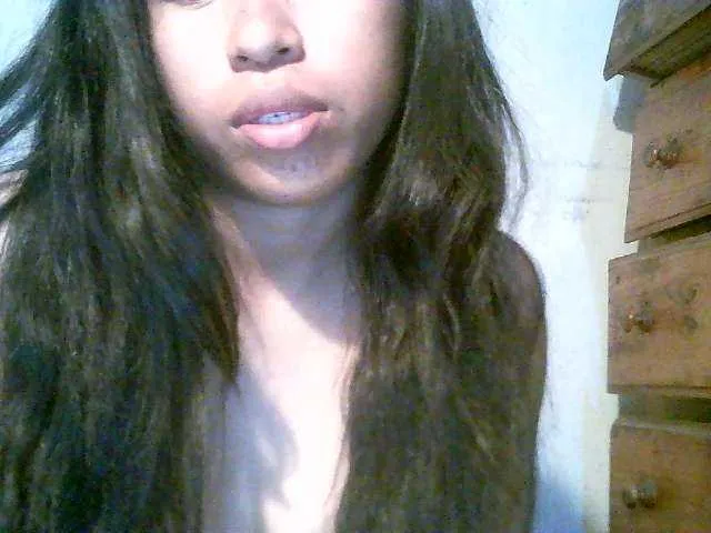 Live sex webcam photo for Miruelle #274086713