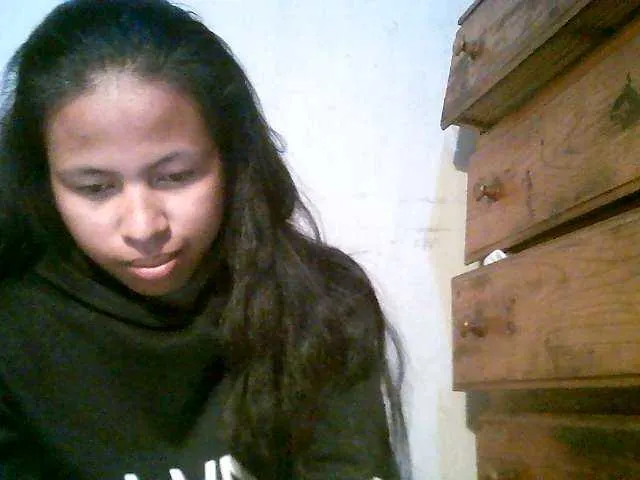 Live sex webcam photo for Miruelle #274094590