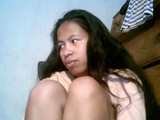 Live sex webcam photo for Miruelle #274108050