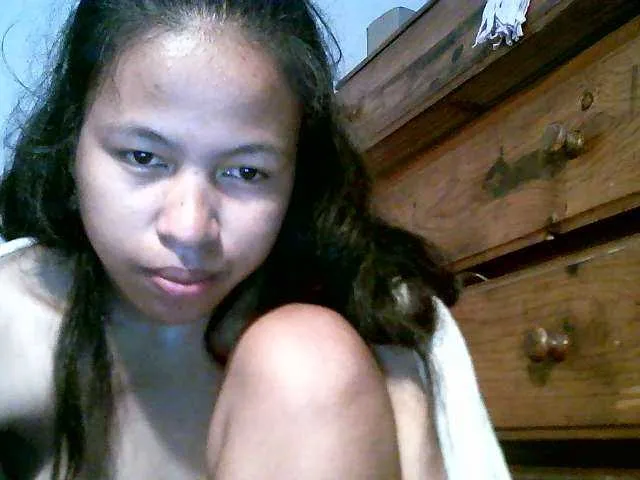 Live sex webcam photo for Miruelle #274173790