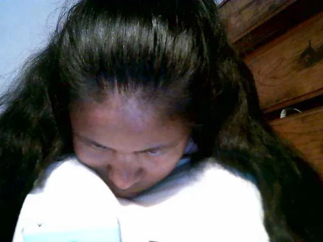 Live sex webcam photo for Miruelle #274176133