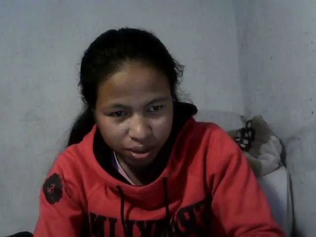 Live sex webcam photo for Miruelle #274220975