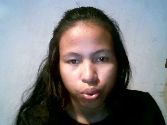 Live sex webcam photo for Miruelle #274421409