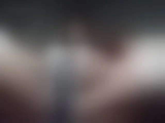 Live sex webcam photo for MisRose #276037127