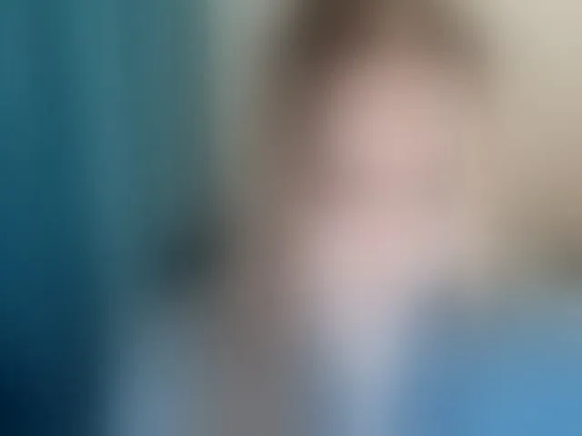 Live sex webcam photo for MishaLips #292506527