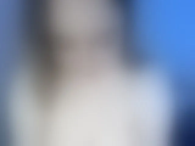 Live sex webcam photo for MishaLips #293599116