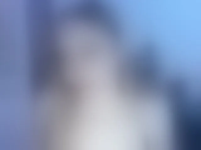 Live sex webcam photo for MishaLips #293683593