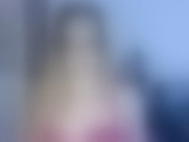 Live sex webcam photo for MishaLips #293826555