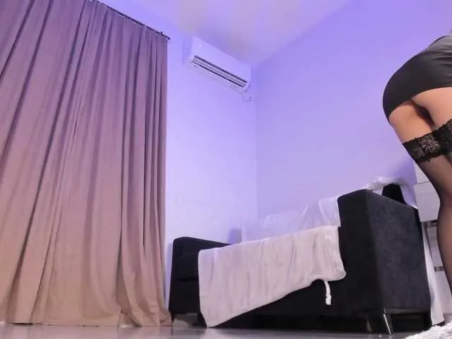 Live sex webcam photo for Mishel-Blessing #291031079