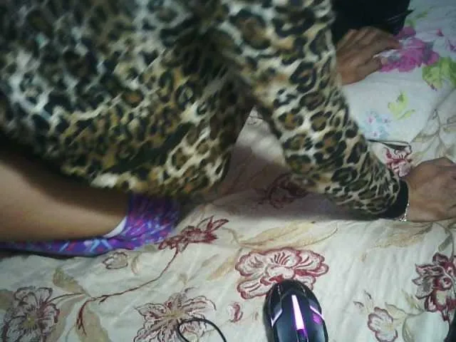 Live sex webcam photo for Mislina #274352928