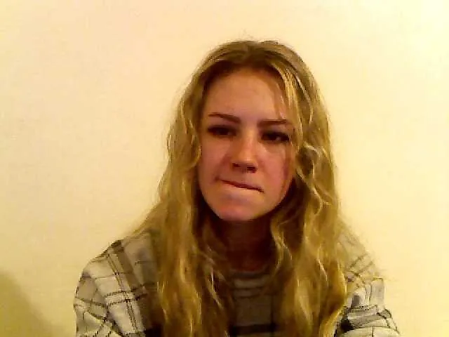 Live sex webcam photo for Miss-BB #272757082