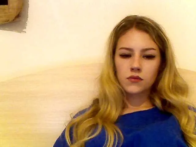 Live sex webcam photo for Miss-BB #272964126