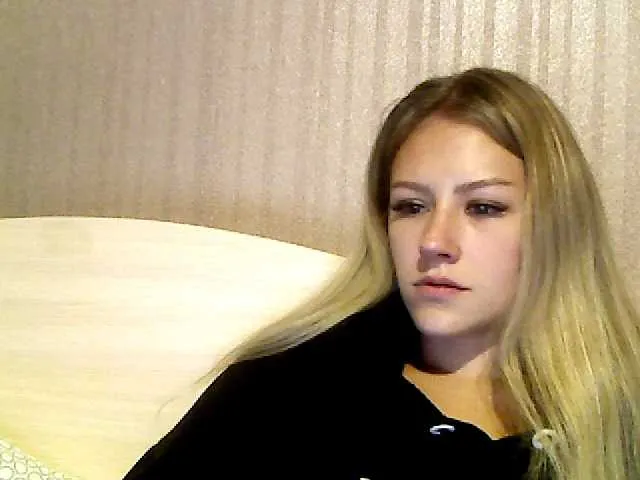 Live sex webcam photo for Miss-BB #274668426