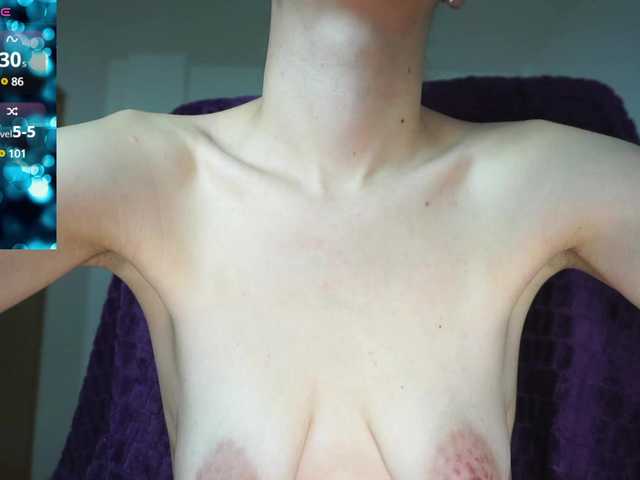 Live sex webcam photo for Miss-Bia #290928321