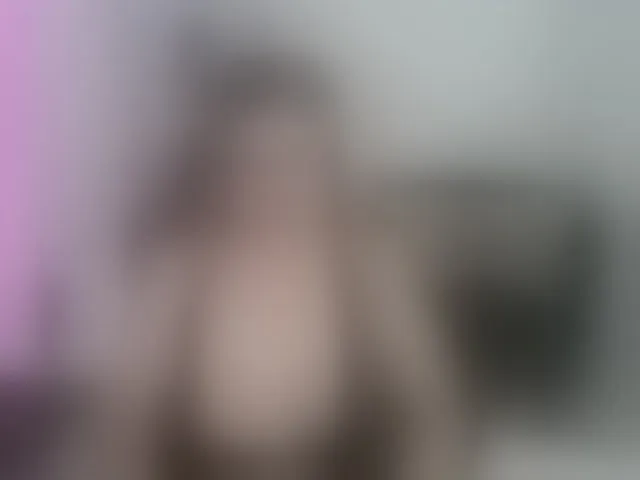Live sex webcam photo for Miss-Diva1 #292450812