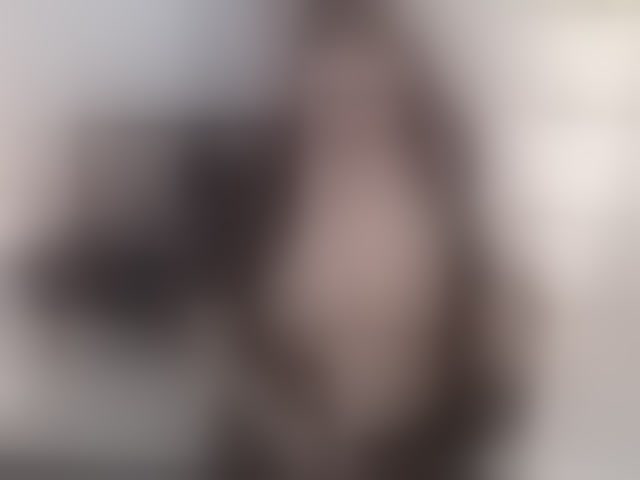 Live sex webcam photo for Miss-Diva1 #293197059