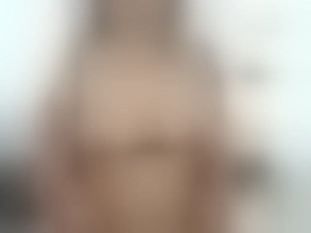 Live sex webcam photo for Miss-Diva1 #294144549