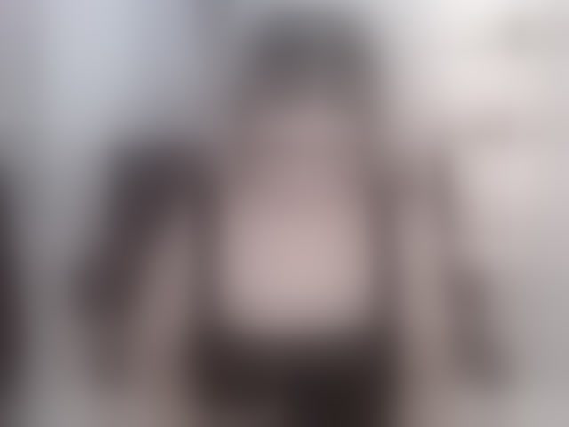 Live sex webcam photo for Miss-Diva1 #294240298