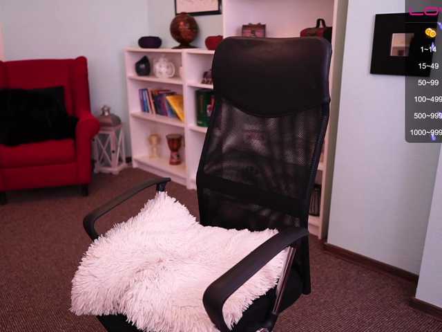 Live sex webcam photo for Miss-Kora #272709674