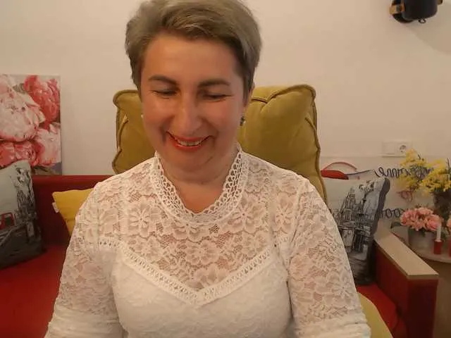 Live sex webcam photo for Miss-Mi-Mi #276415505