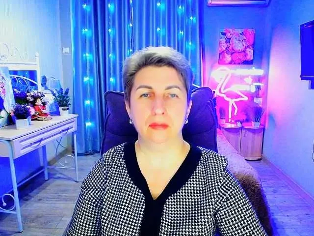 Live sex webcam photo for Miss-Mi-Mi #276722555