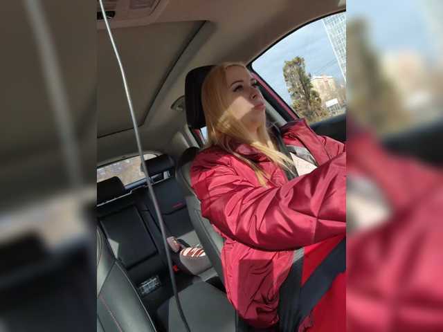 Live sex webcam photo for Miss-Mikki #290791409