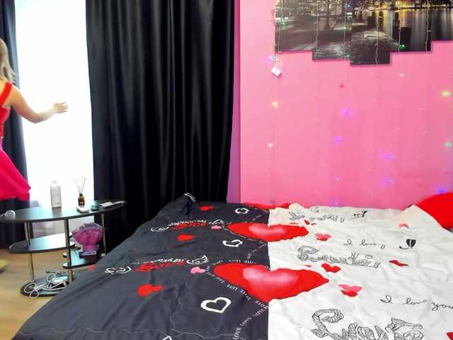 Live sex webcam photo for Miss-Mikki #291253329