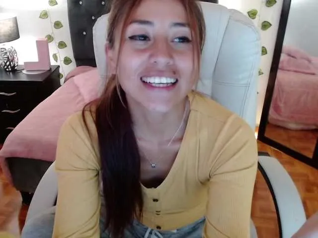 Live sex webcam photo for Miss-Thomson #276478107