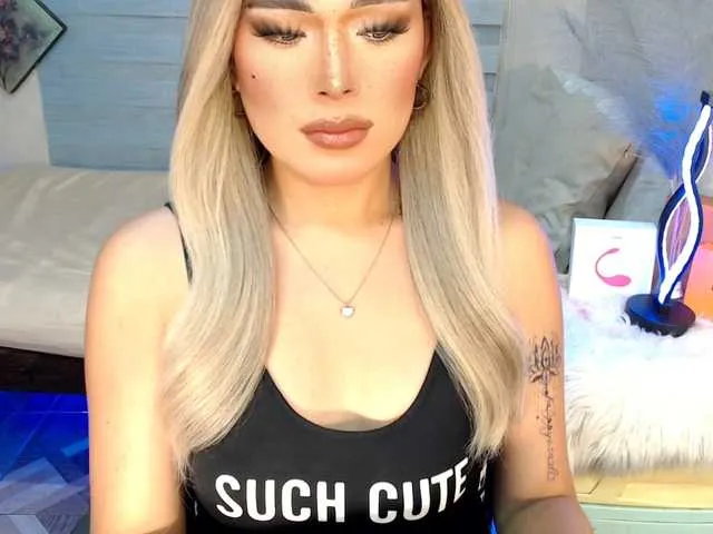 Live sex webcam photo for Miss-avacroft #291290693