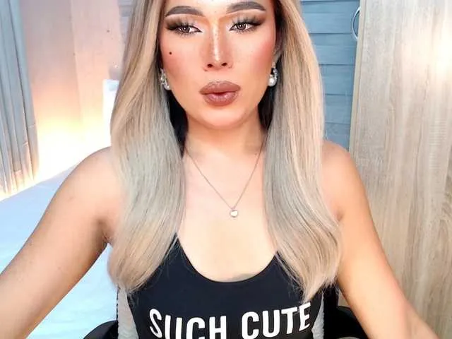 Live sex webcam photo for Miss-avacroft #291583644