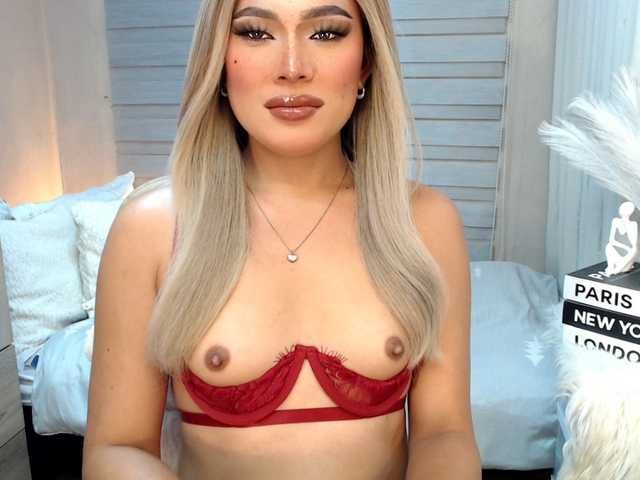 Live sex webcam photo for Miss-avacroft #291756804