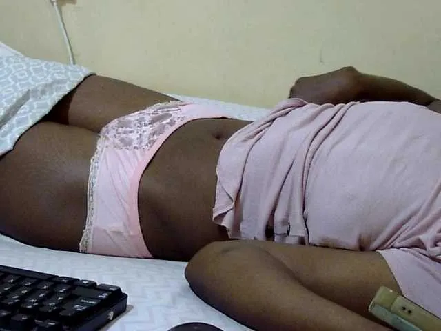 Live sex webcam photo for Miss-beauty #292834233