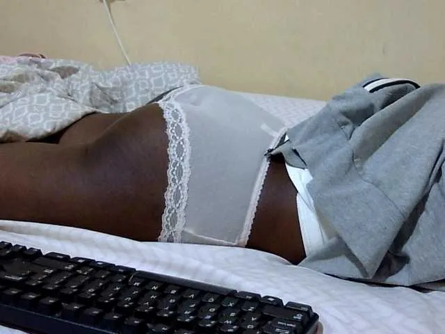 Live sex webcam photo for Miss-beauty #293026484