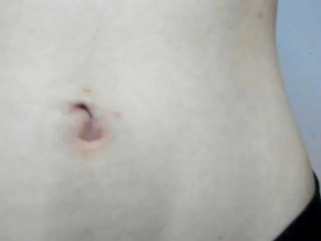 Live sex webcam photo for Miss-hailey #288089468