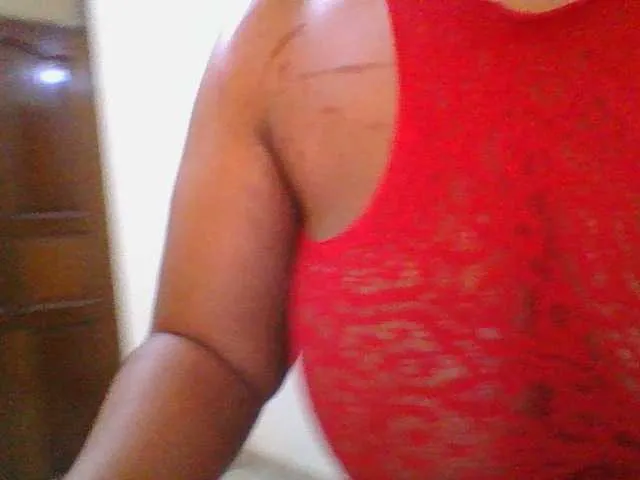 Live sex webcam photo for Miss-tanya01 #290418447