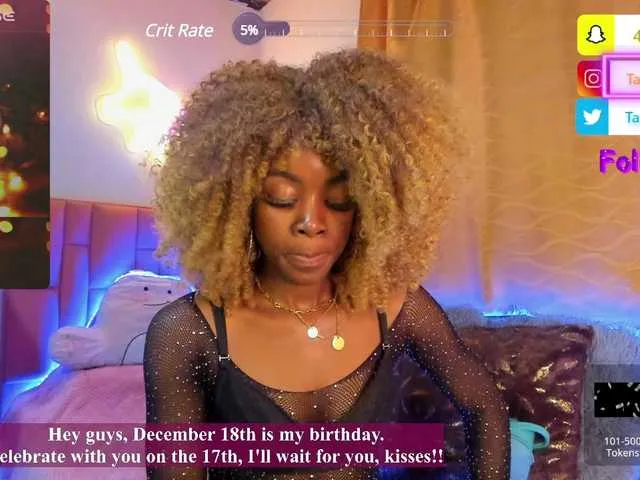 Live sex webcam photo for Miss-west #276888880