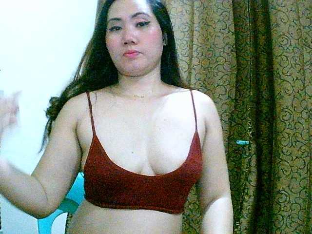 Live sex webcam photo for Miss0811 #275710531