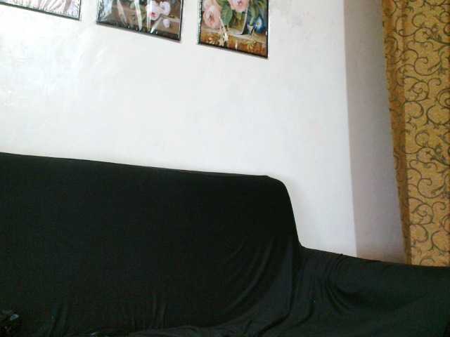 Live sex webcam photo for Miss0811 #276692970