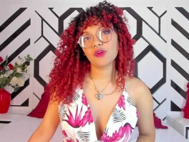 Live sex webcam photo for MissAlexa #275682796