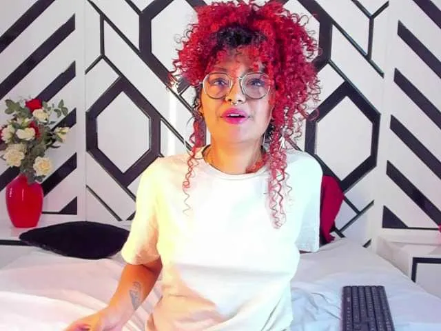 Live sex webcam photo for MissAlexa #275744029