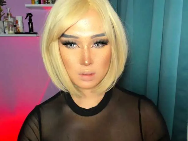 Live sex webcam photo for MissBellex #277634567
