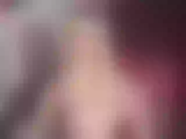 Live sex webcam photo for MissBellex #277698484