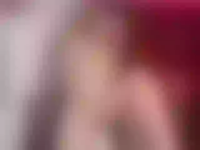 Live sex webcam photo for MissBellex #277738239