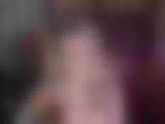 Live sex webcam photo for MissBellex #278021371