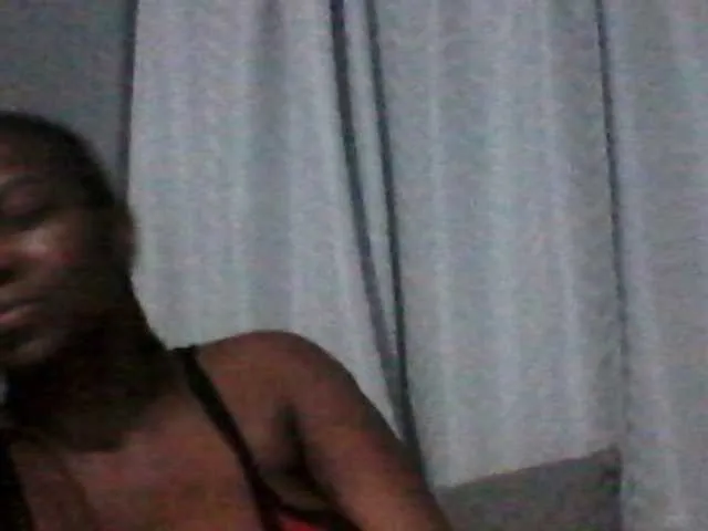 Live sex webcam photo for MissCocoaB #290460191