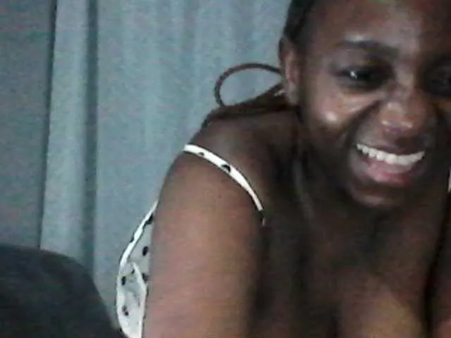 Live sex webcam photo for MissCocoaB #290491388