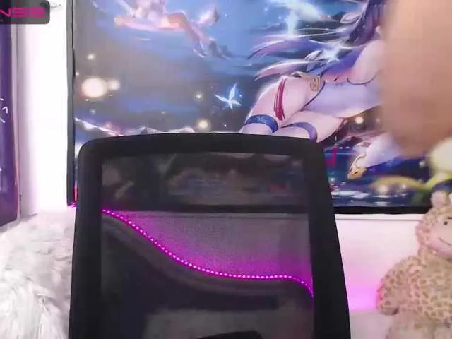 Live sex webcam photo for MissEiffel #276021701