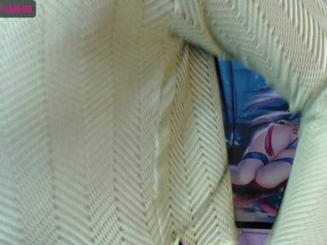 Live sex webcam photo for MissEiffel #276051733