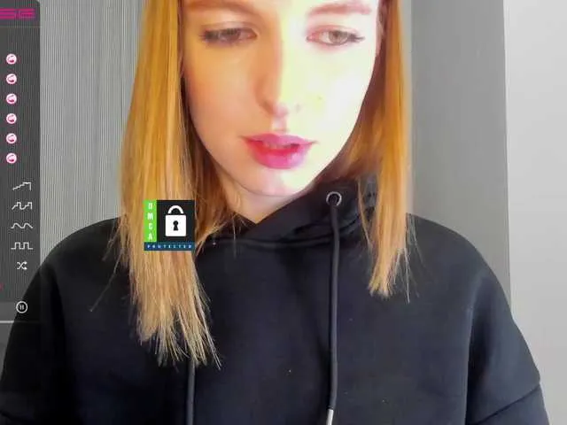 Live sex webcam photo for MissFentasy1 #272088552